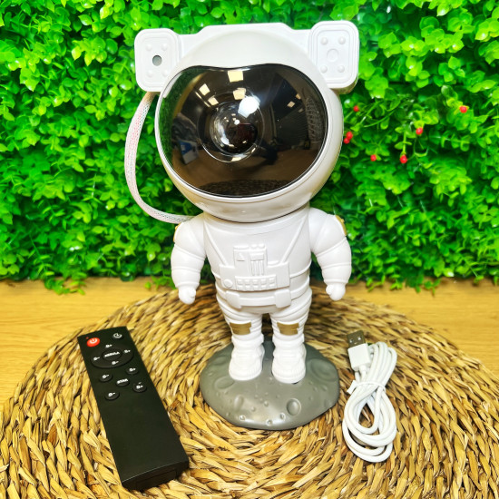 Galaktikas LED projektors - Zvaigžņota debess - Astronauts - ar pulti / Liels