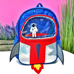 Mugursoma ar kosmonautu Blue
