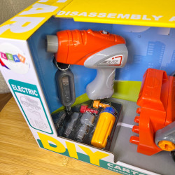 Rotaļu kravas auto ar kausu Lean Toys Dzeltens Rotaļu kravas auto ar kausu Lean Toys Dzeltens