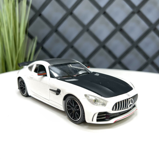 Automašīnas metāla modelis Mercedes Benz AMG