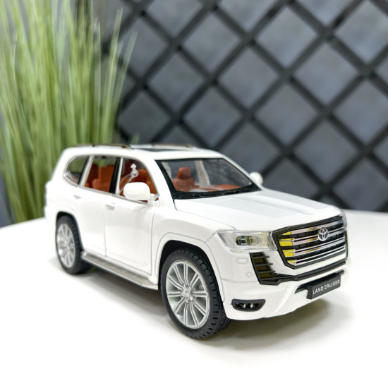 Automašīnas metāla modelis Tayota Carina