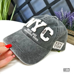 Cepure ar nagu ar uzšuvumu NYC Cepure ar nagu ar uzšuvumu NYC