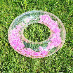 Piepūšamais riņķis peldēšanai SWIM RING ar spalvām 90cm Piepūšamais riņķis peldēšanai SWIM RING ar spalvām 90cm