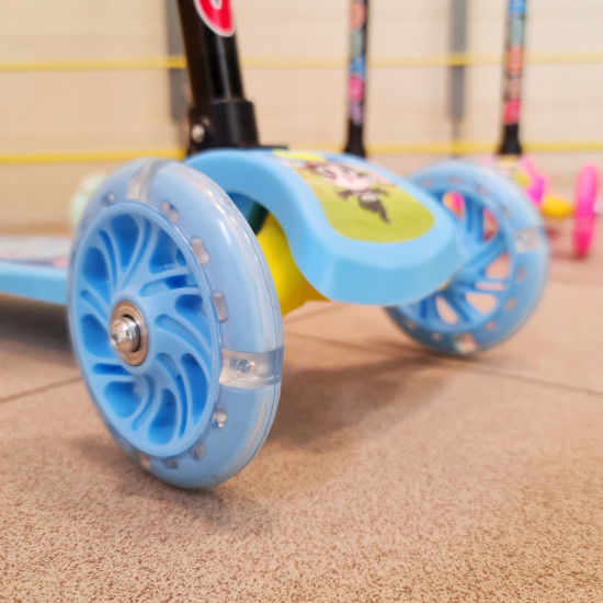 Skrejritenis Scooter ar dzīvniekiem Skrejritenis Scooter ar dzīvniekiem