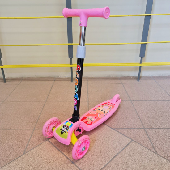 Skrejritenis Scooter ar dzīvniekiem Skrejritenis Scooter ar dzīvniekiem