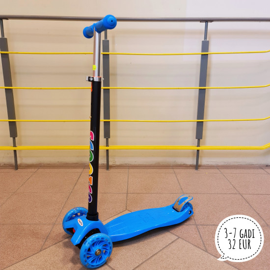 Skrejritenis ScooTer ar LED riteņiem Skrejritenis ScooTer ar LED riteņiem